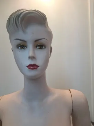 Maniquí chica ver fotos
