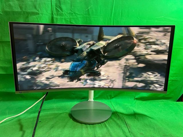 Monitor curvo Samsung QLED 34» C34J791WTU