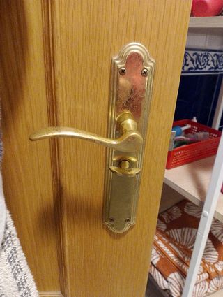 6 Manillas doradas de puerta