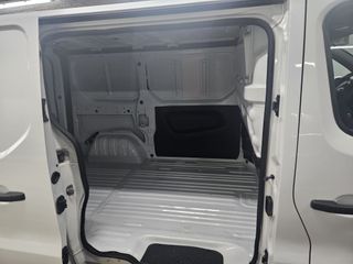 RENAULT Trafic Furgon 29 L1H1 dCi 120CV Euro