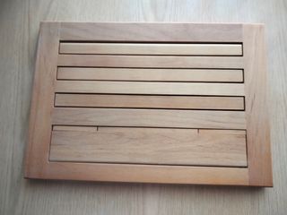 Atril de madera para libros