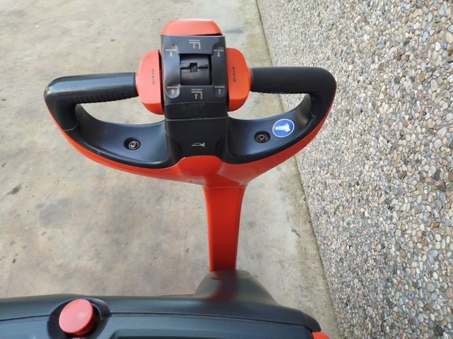 Apilador eléctrico Linde L12I