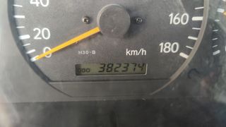 Toyota Hiace 2003