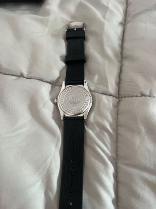 Reloj lotus 