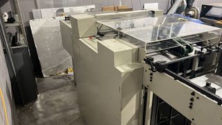 Perforadora Automática Yosan