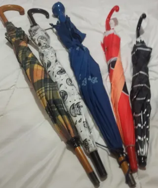 PARAGUAS VARIOS