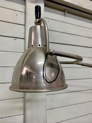 Lampara de pie. Metalica . Vintage