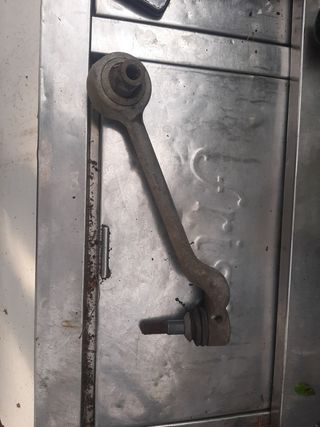 Brazo suspensión BMW Serie1 
118d 