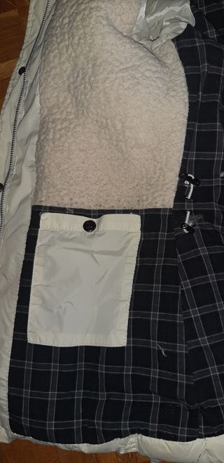 Plumas Pull and Bear