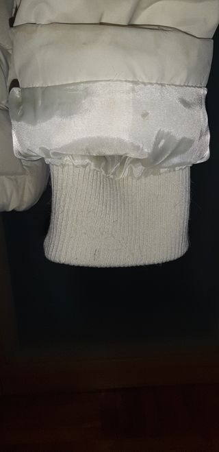 Plumas Pull and Bear
