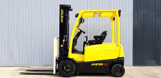 CARRETILLA ELEVADORA QUINTA VALVULA 2500 KG