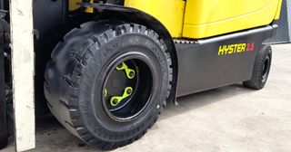 CARRETILLA ELEVADORA QUINTA VALVULA 2500 KG