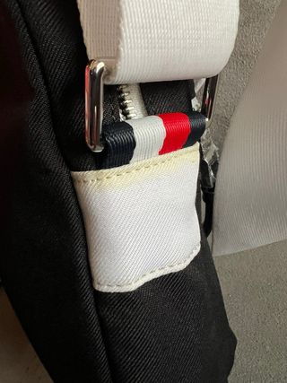 Bandolera Tommy Hilfiger nueva