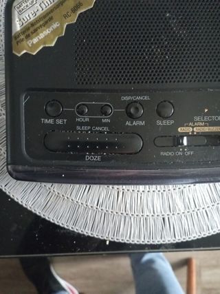 Radio despertador digital vintage