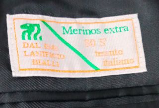 Traje de chaqueta y pantalon de caballero
