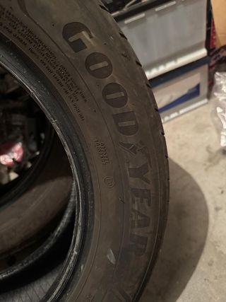 2 goodyear 205-60R16 96h