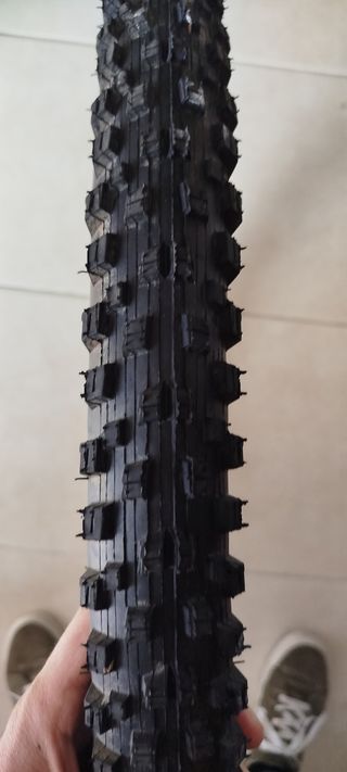 Pneu 29 * 2.4 Kenda Regolith