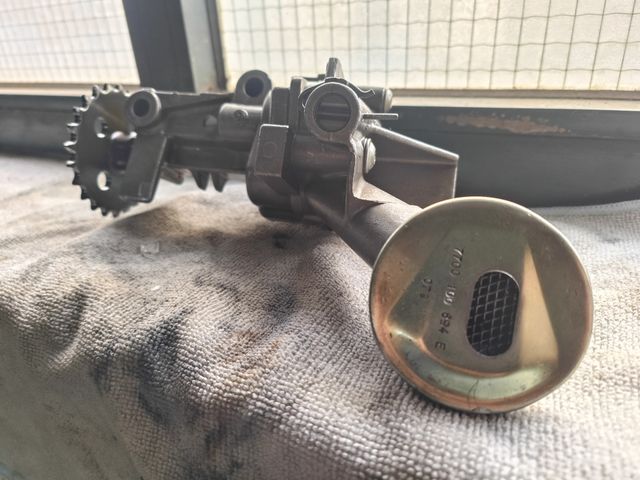 Bomba aceite F7R F4R