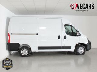 Citroën Jumper BlueHDi 140 S&S 6v FURGÓN 33 L2H2