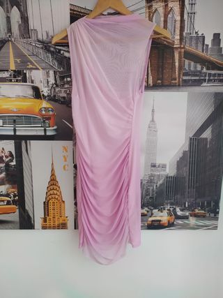 Vestido rosa de Zara