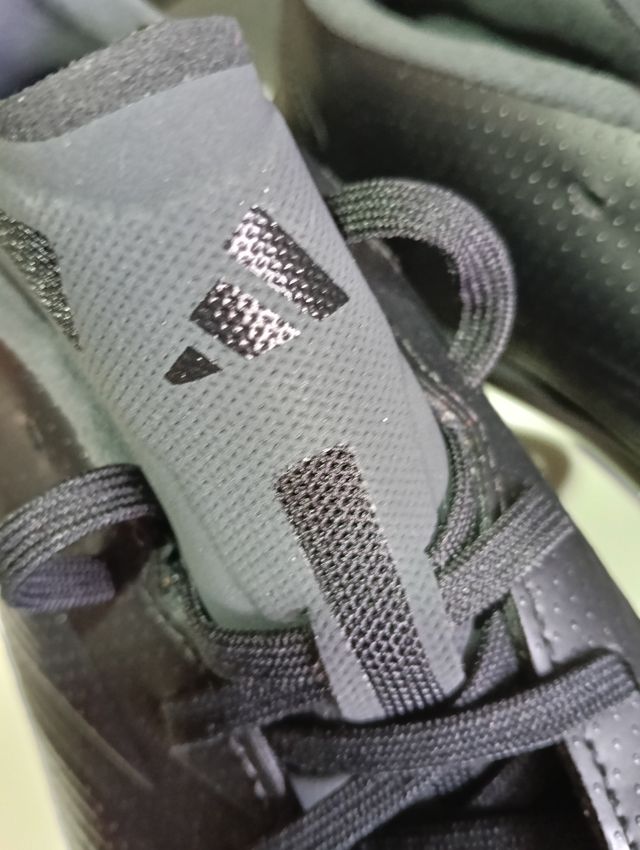 Adidas predator league Futbol talla 38 2,3