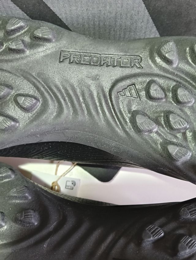 Adidas predator league Futbol talla 38 2,3