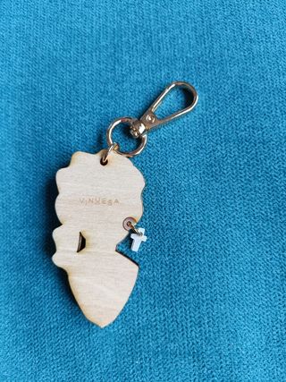 Charms, llavero "Vinuesa".Sin usar