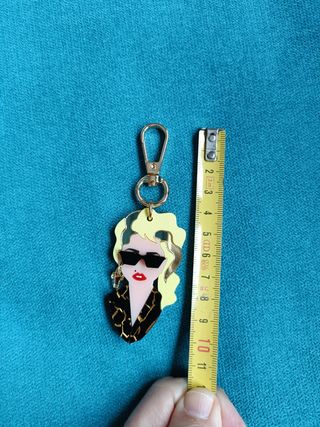 Charms, llavero "Vinuesa".Sin usar