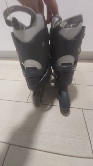 Patines en línea num 28