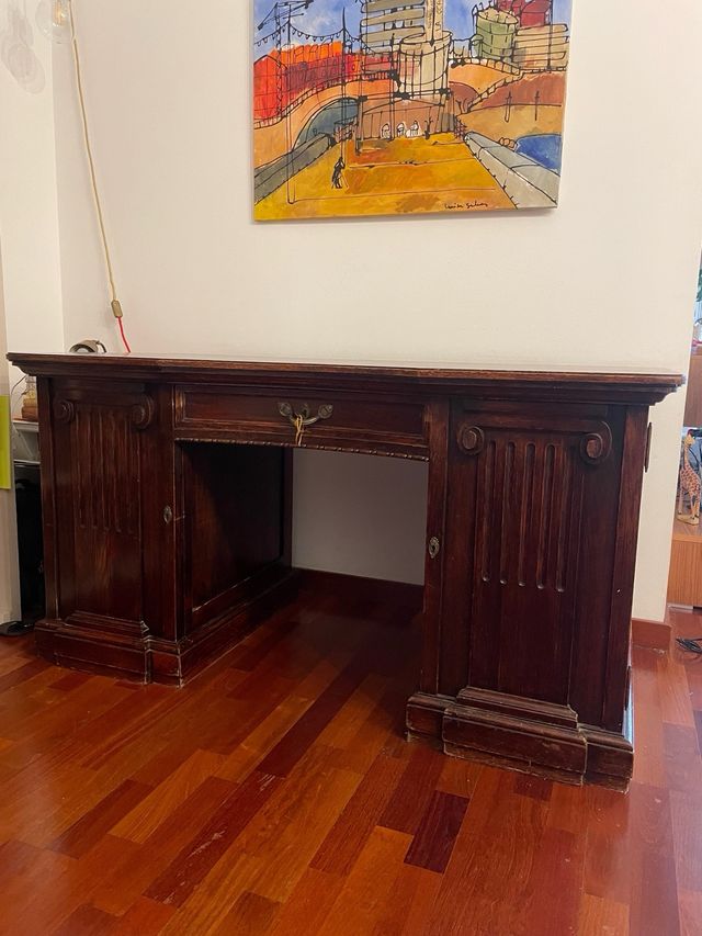 Mesa escritorio antiguo