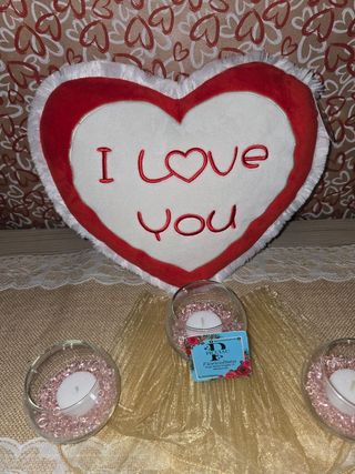 PELUCHE CUSCINO FORMA CUORE