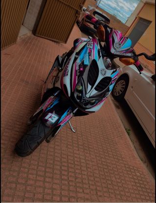 Yamaha aerox Preparada Cambio por moto de marchas)