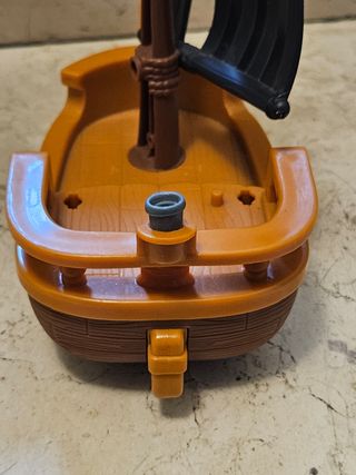 Nave pirata 2011 Mattel disney