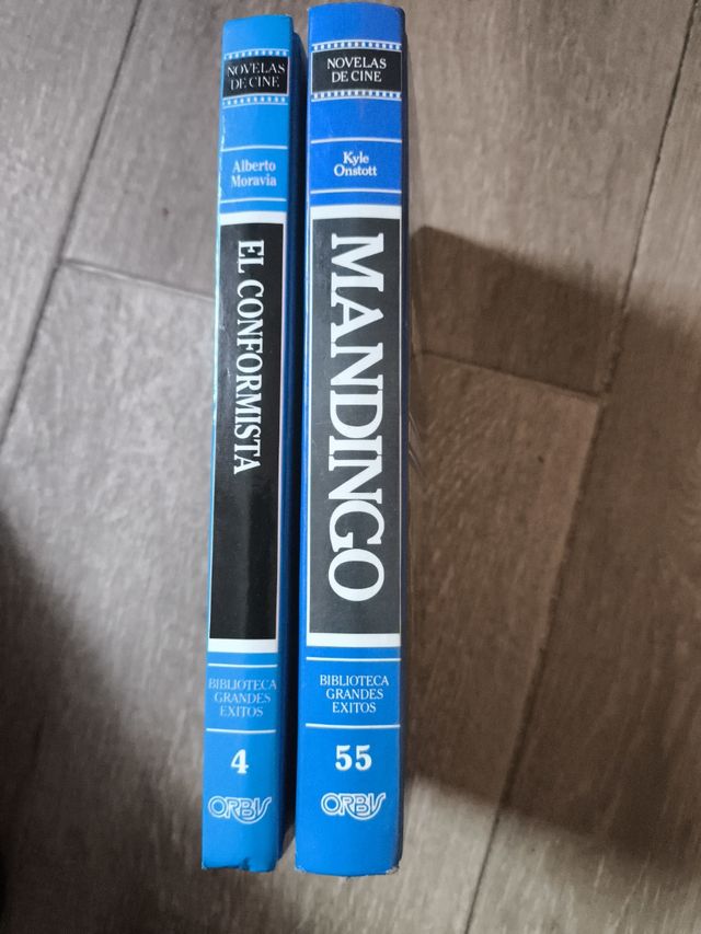 2 libros años 80 EL CONFORMISTA Y MANDINGO