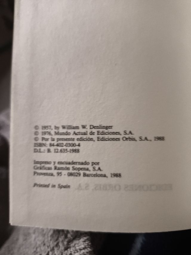 2 libros años 80 EL CONFORMISTA Y MANDINGO