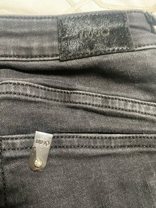 Pantalon vaquero mujer negro LIU.JO T 40