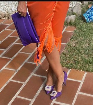 Bolso estiloso de mano o para colgar