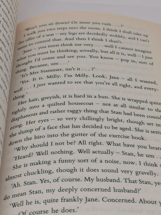 England's Lane - Libro in inglese 