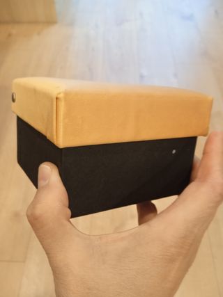 Corbata amarilla hecha a mano 