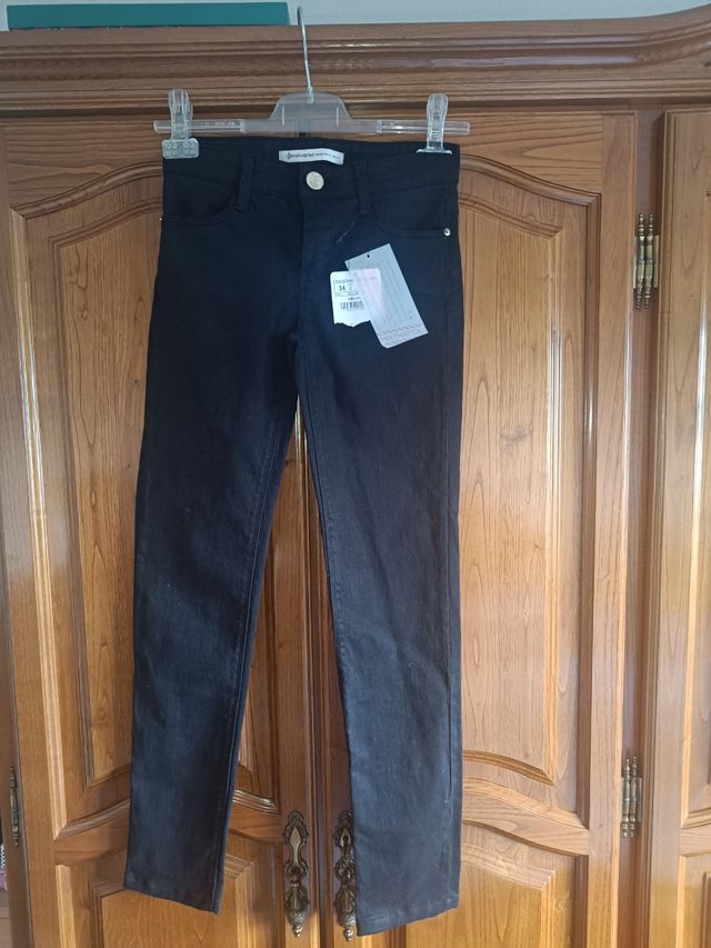 Vaqueros negros mujer