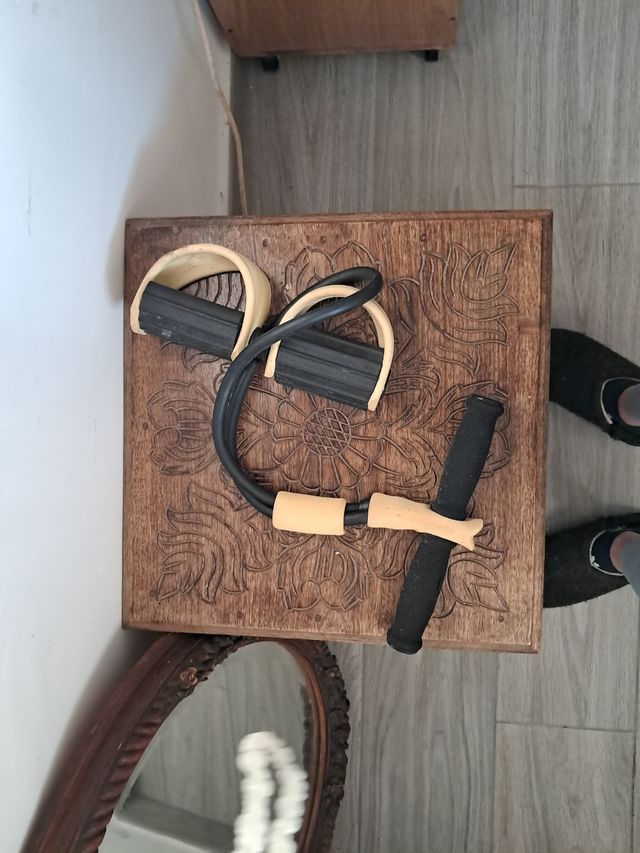 Aparato gimnasia-extensión piernas