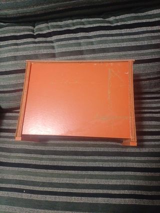 Piano de madera juguete