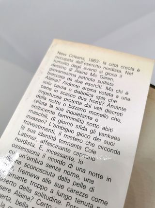Come cenere nel vento - Libro