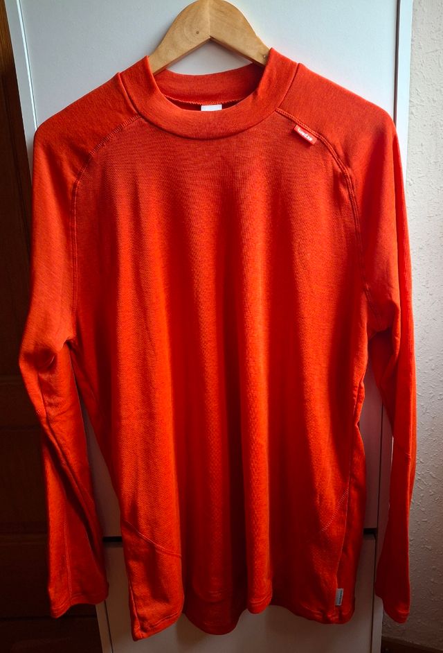 Camiseta térmica Wed'ze NUEVA!