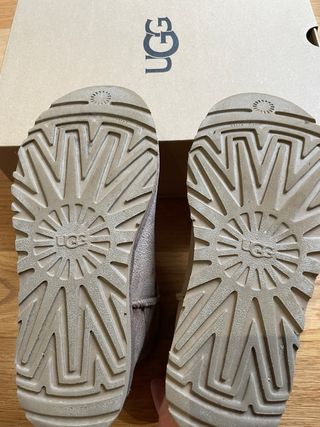 Botas Ugg classic mini II
