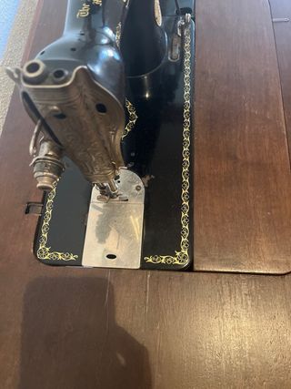 Maquina coser SINGER