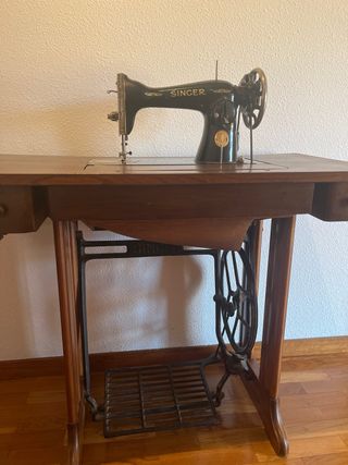 Maquina coser SINGER