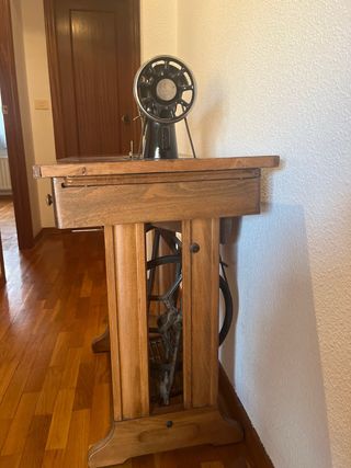 Maquina coser SINGER