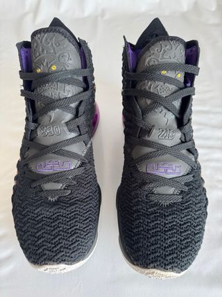 Nike LeBron 17 Lakers