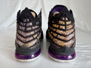 Nike LeBron 17 Lakers